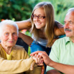 ผลวิจัยชี้ “เดินเพียง 3,000 ก้าว” ต่อวัน อาจช่วยชะลอภาวะสมองเสื่อมได้ถึง 3 ปี